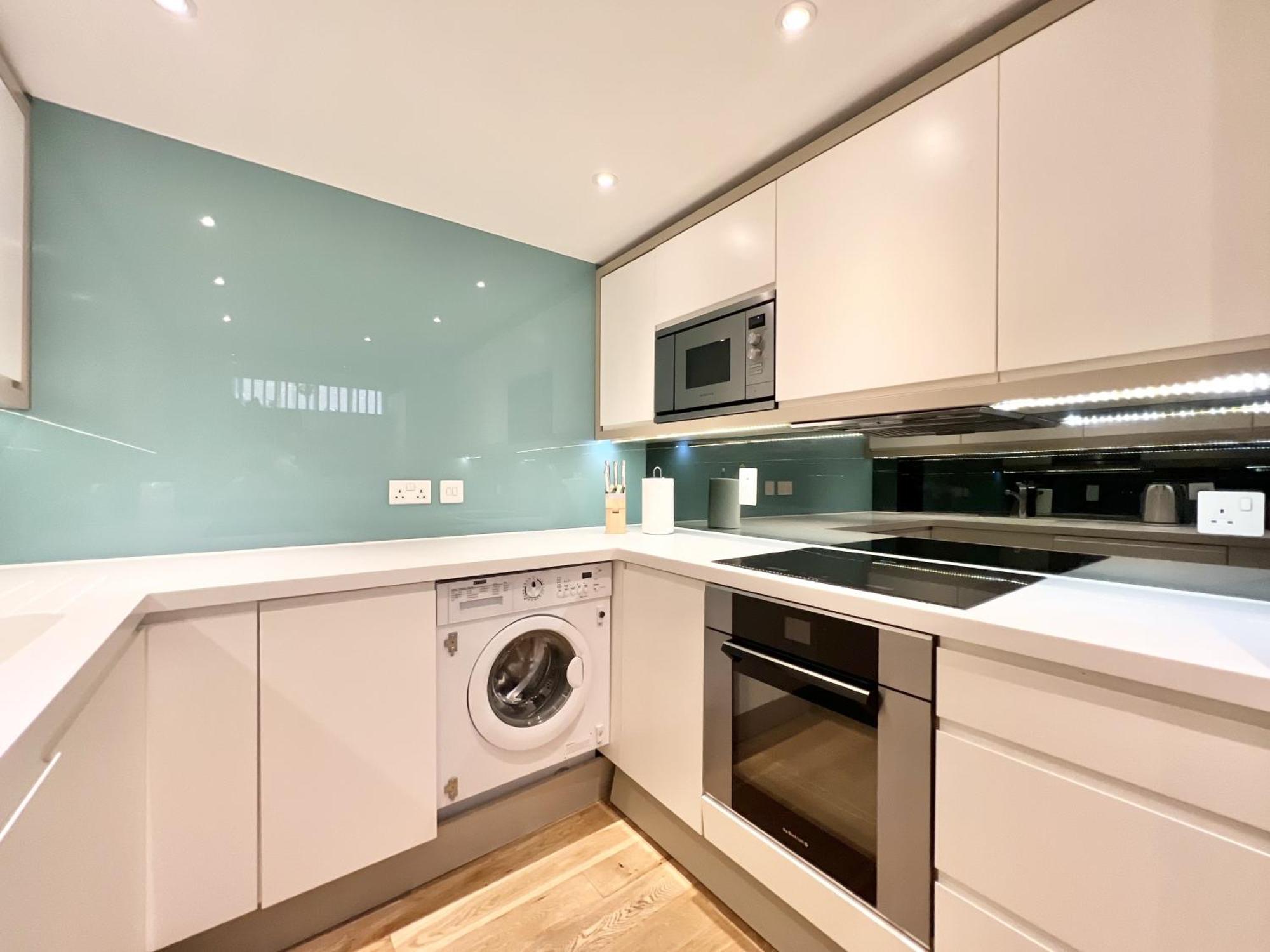 Vip Serviced Apartments London Excellent Location Great Price Exteriör bild